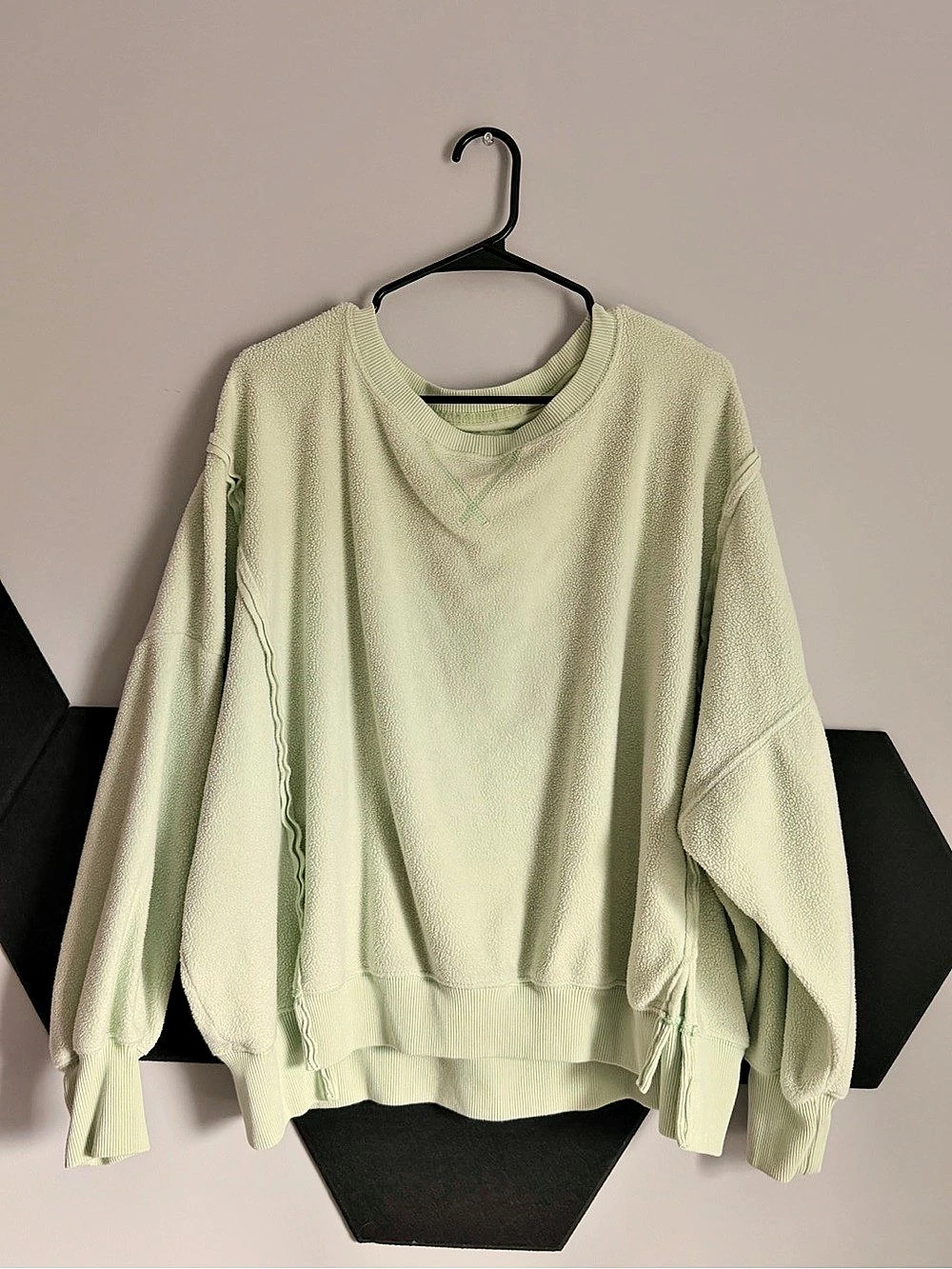 American Eagle Huggable by American Eagle Sage Green Sweatshirt Size Medium